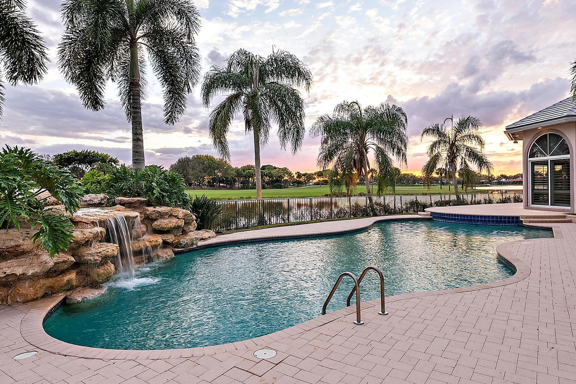 IBIS GOLF AND COUNTRY CLU - Residential