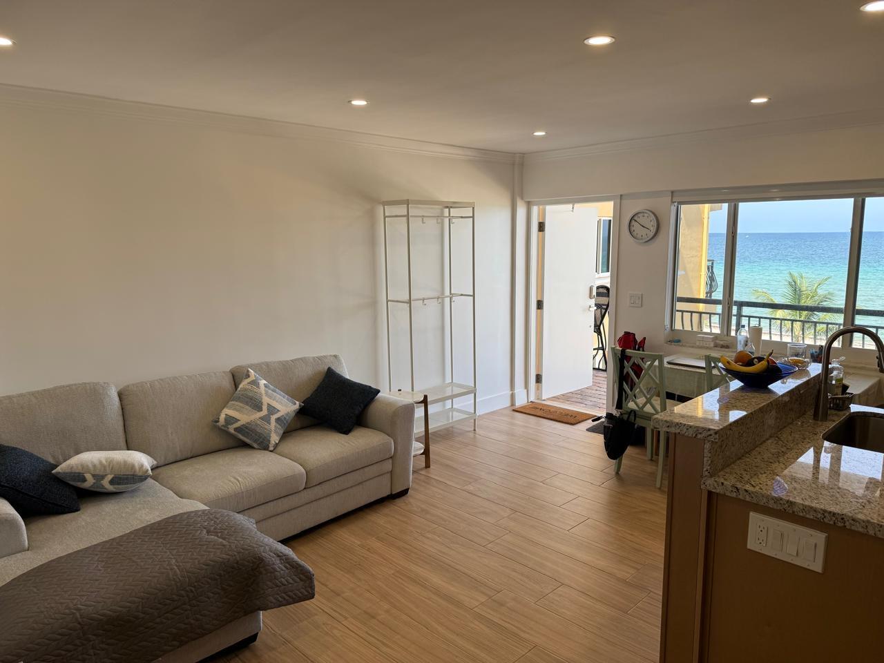 LA PLAYA CONDOMINIUMS - Residential Lease