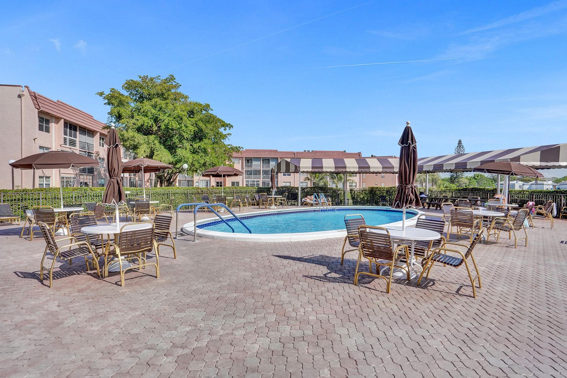 Sunrise Lakes - Residential