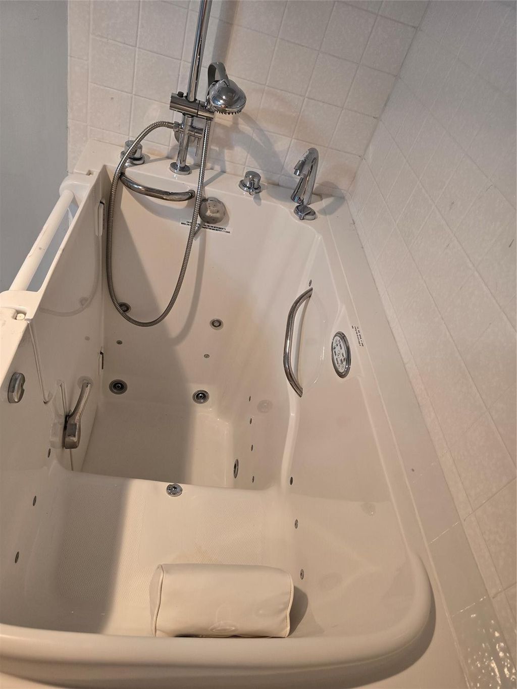 Photo of 2302 Lucaya Lane #H3, Coconut Creek, FL 33066 (MLS # F10528944)