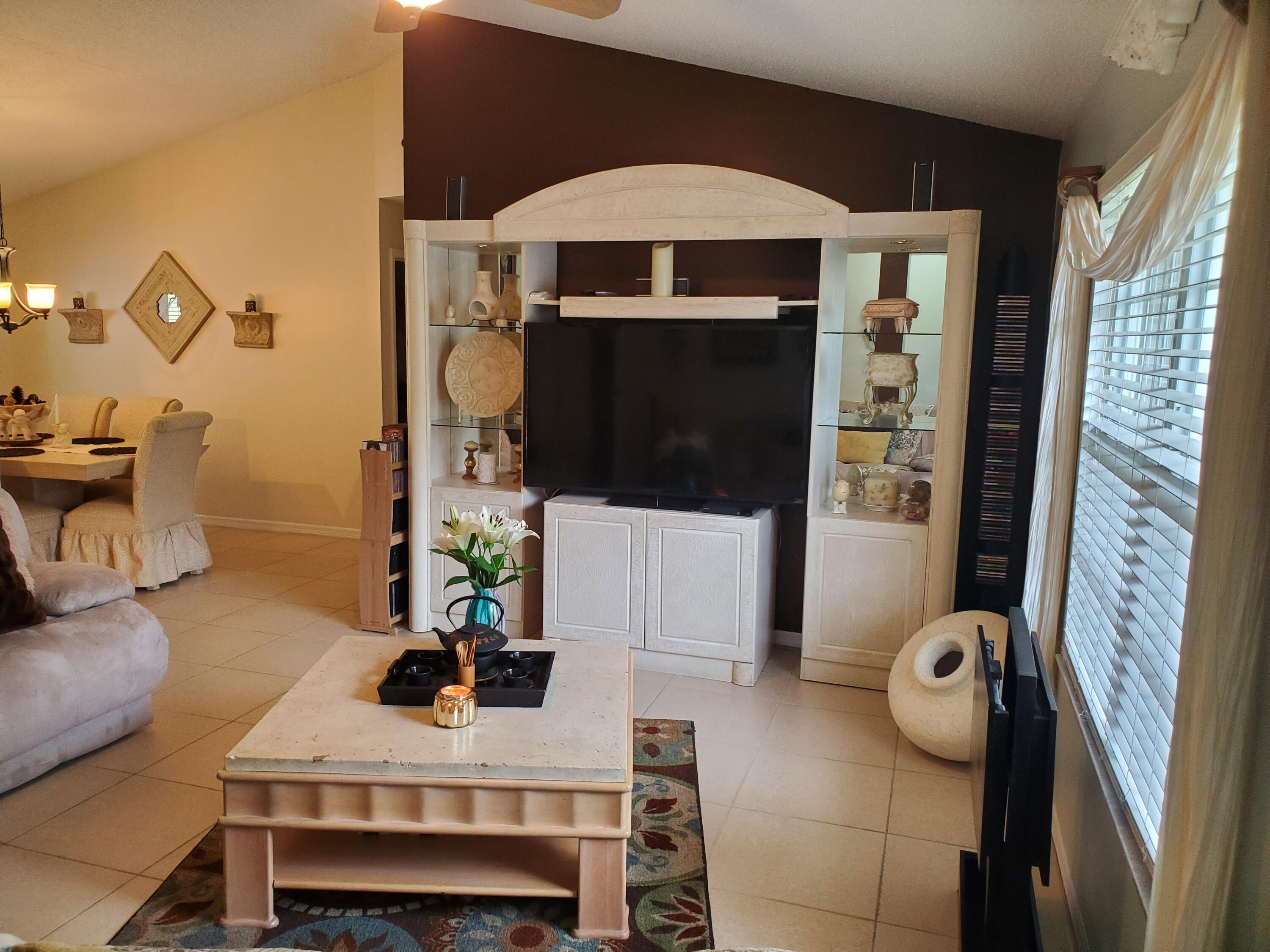 PORT ST LUCIE SECTION 43 - Residential