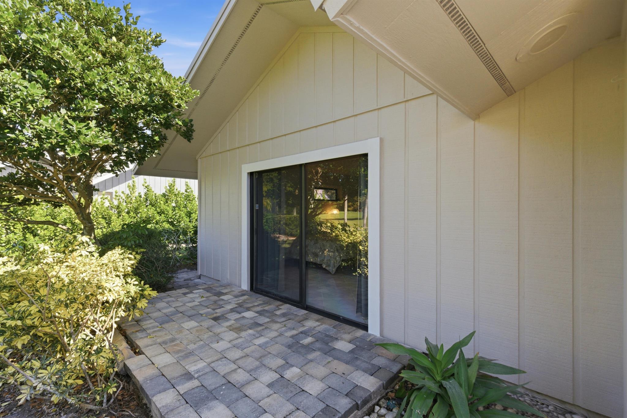 MARINER SANDS - Residential