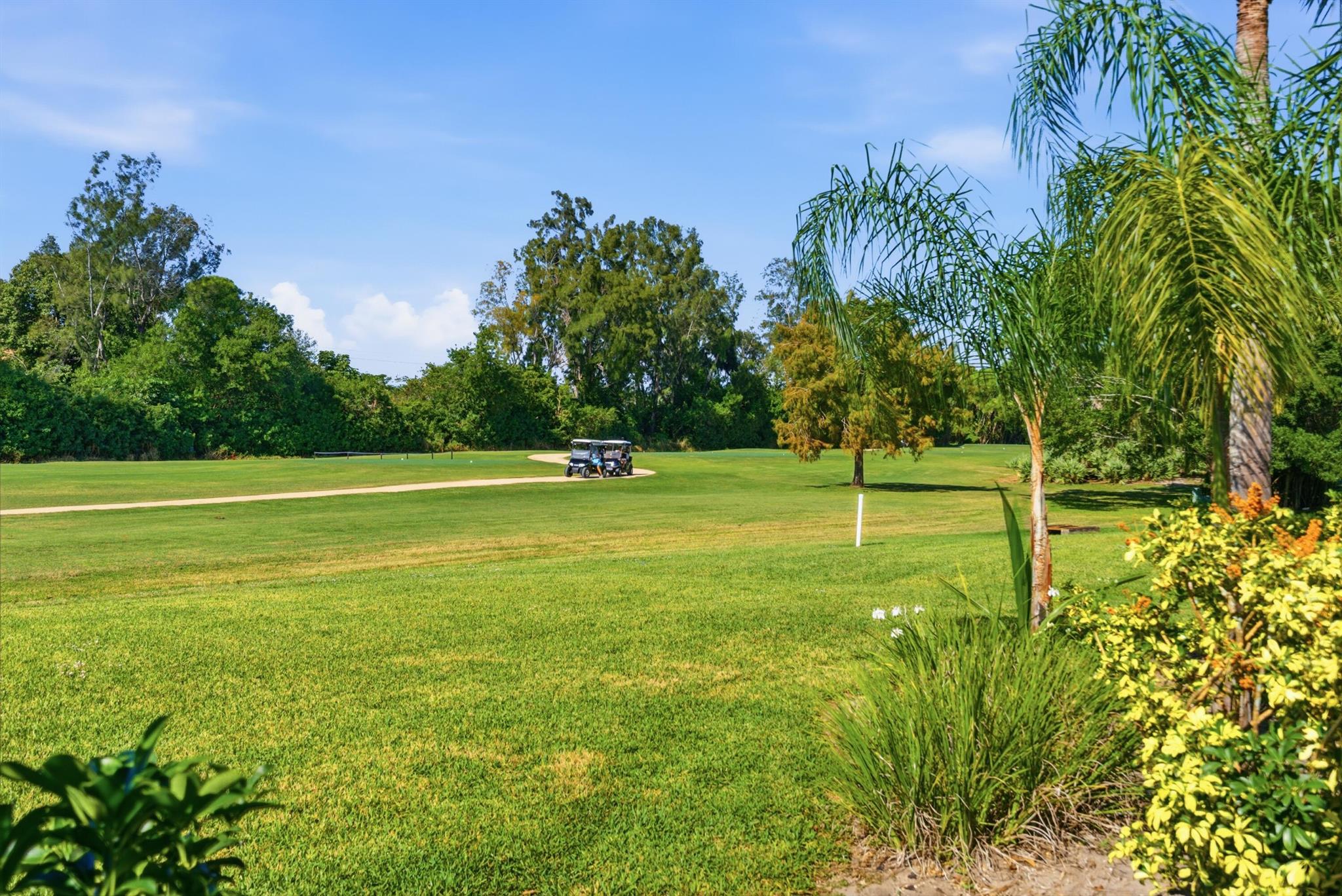 MARINER SANDS - Residential