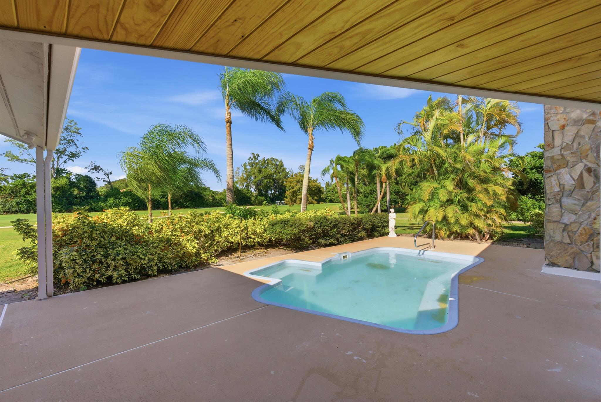 MARINER SANDS - Residential