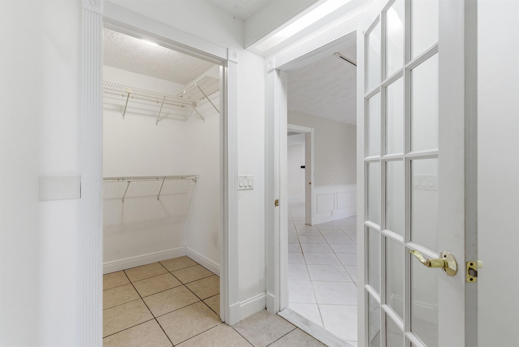 MARINER SANDS - Residential