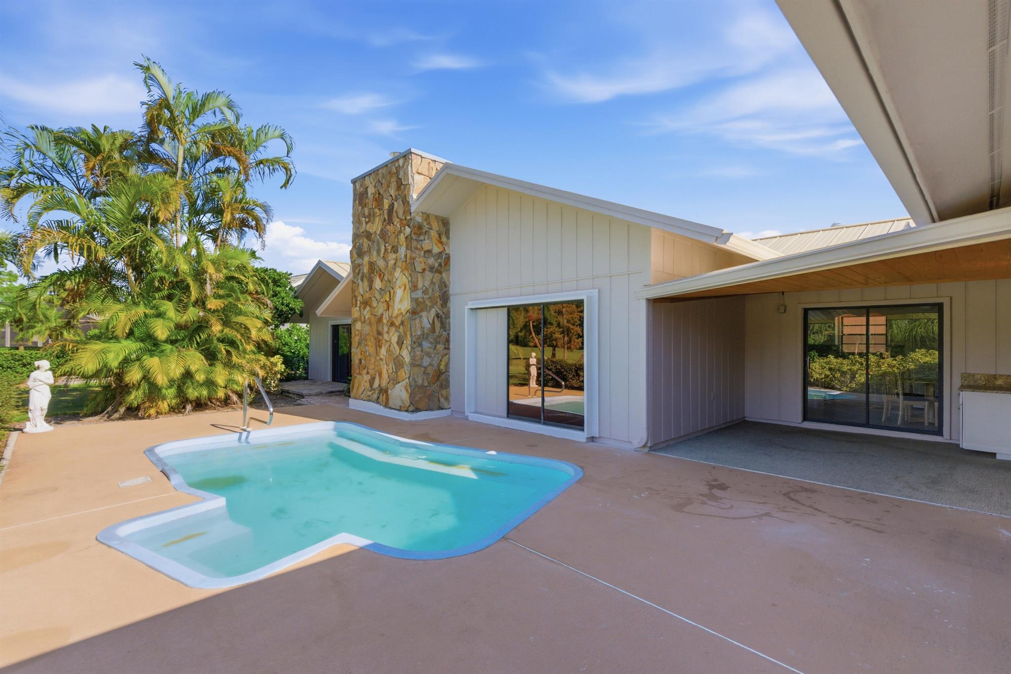 MARINER SANDS - Residential