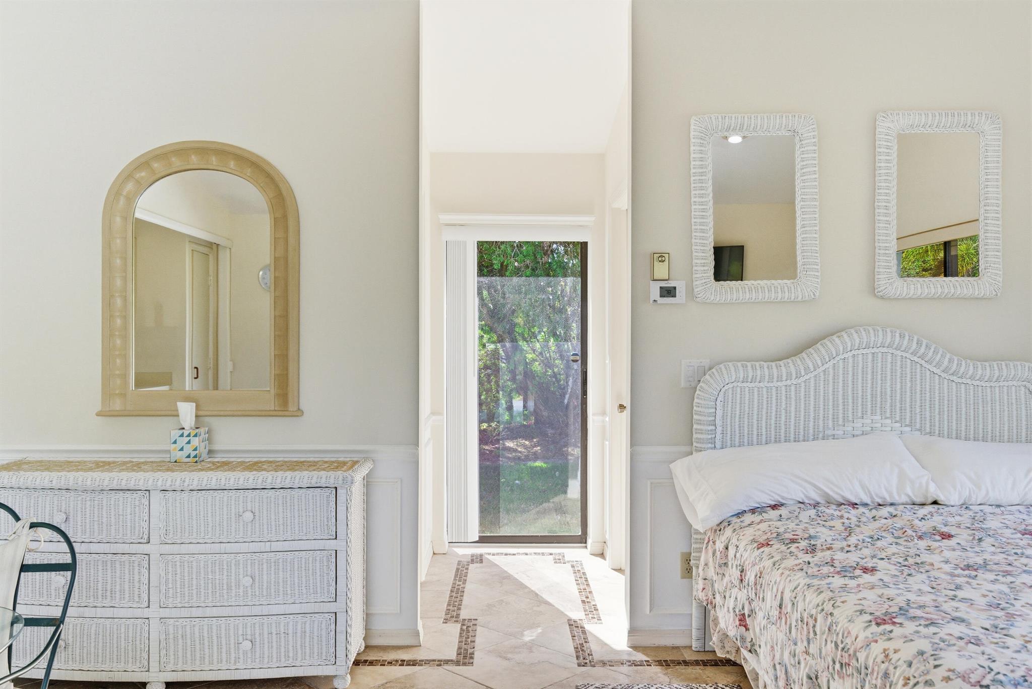 MARINER SANDS - Residential