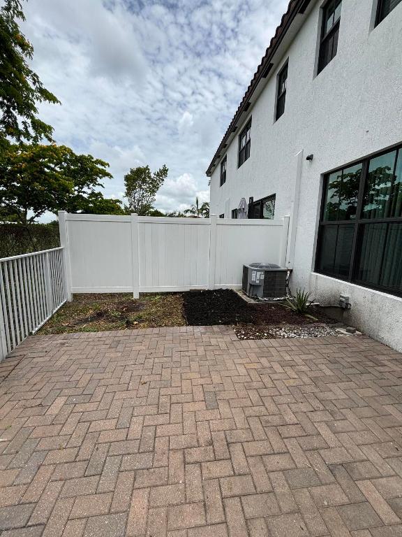 MEDITERRANEA PHASE 2 - Residential Lease