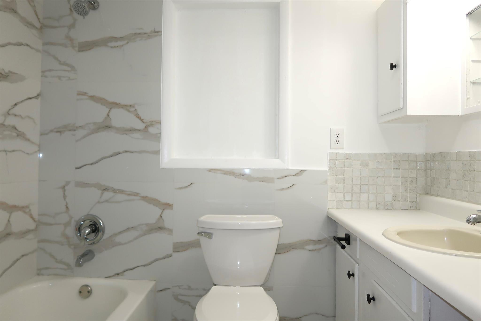 LAKE WORTH TOWN OF - Residential