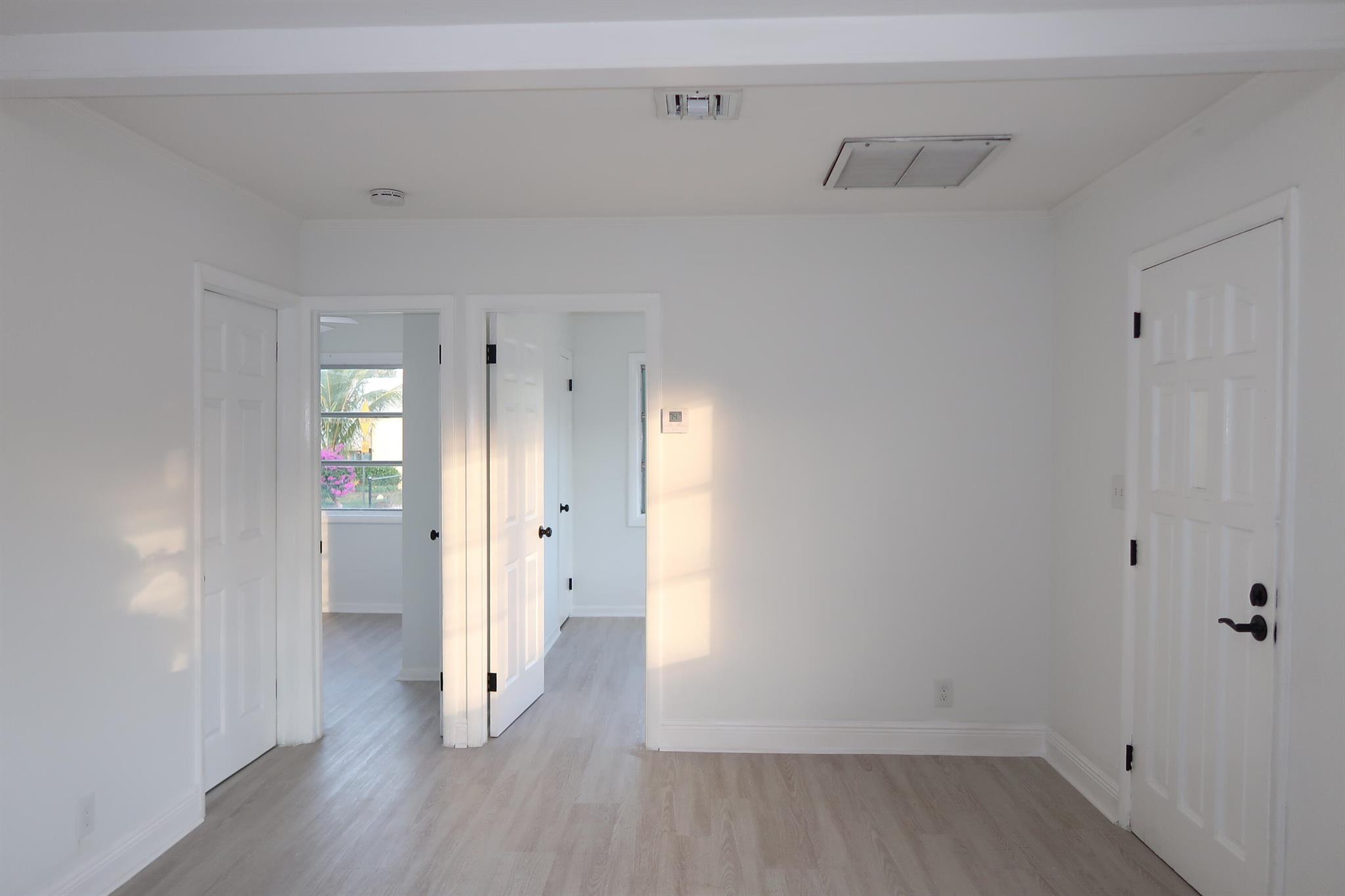 LAKE WORTH TOWN OF - Residential