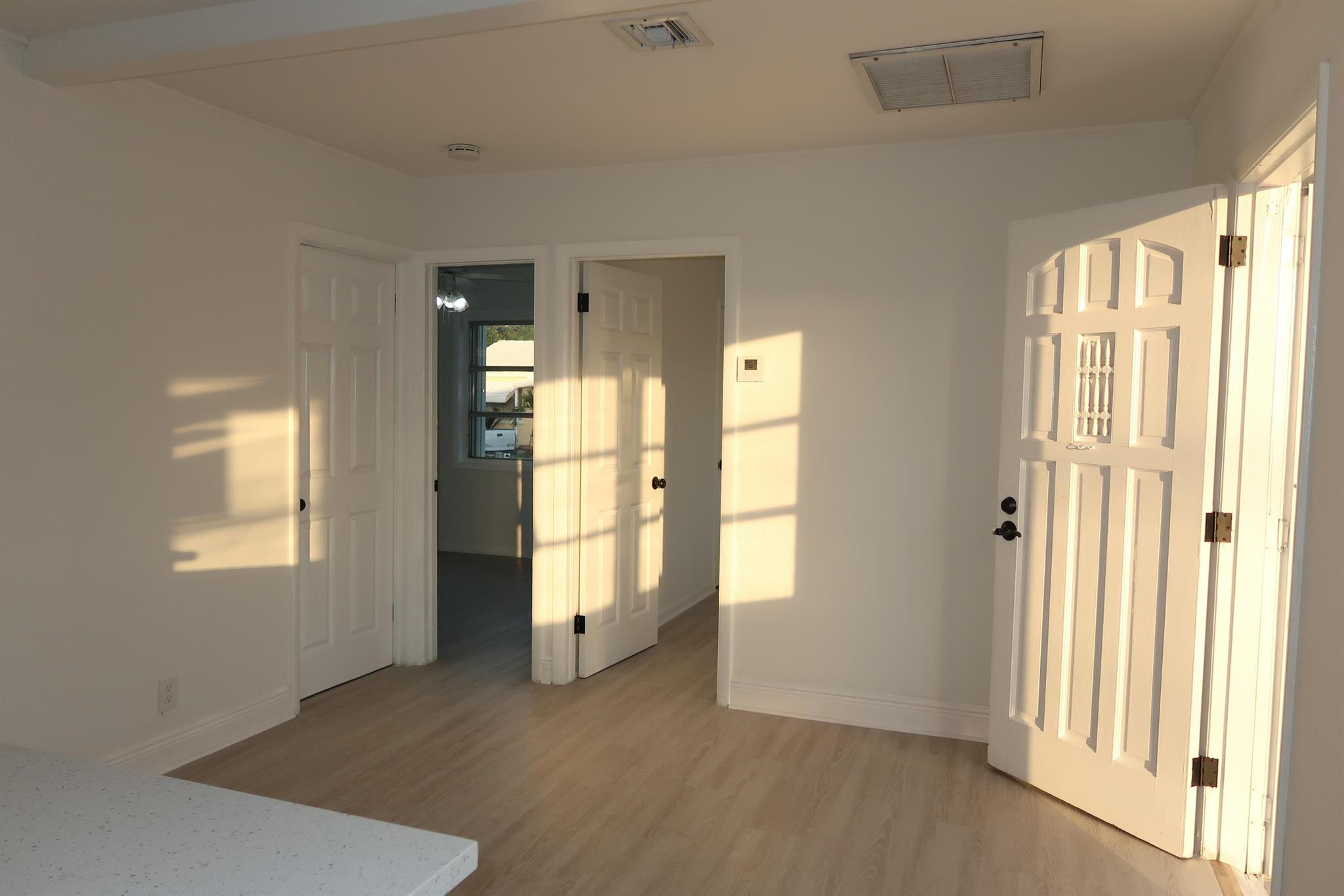 LAKE WORTH TOWN OF - Residential