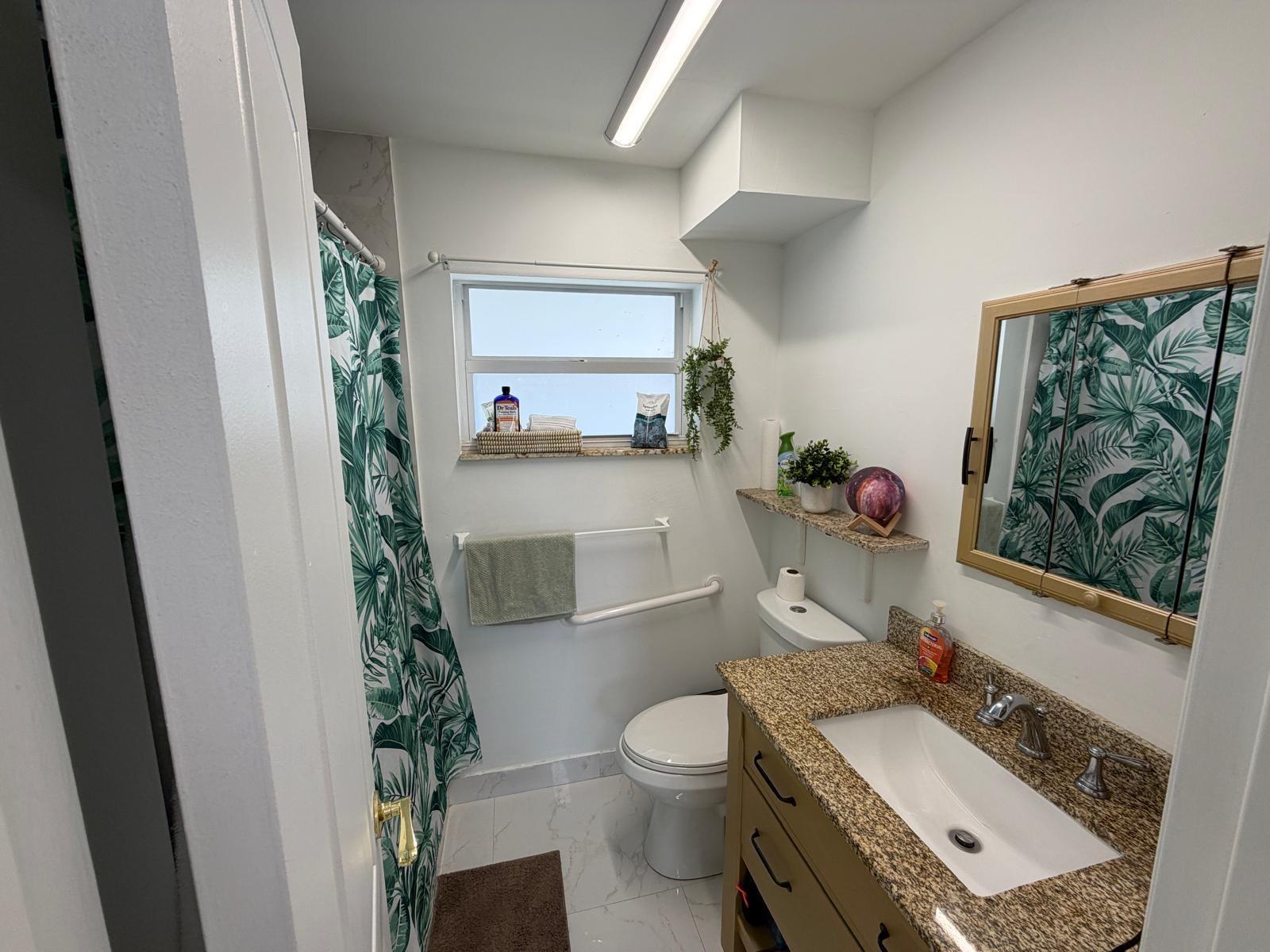 View photos, virtual tours, details... 2901 NW 46th Ave 305