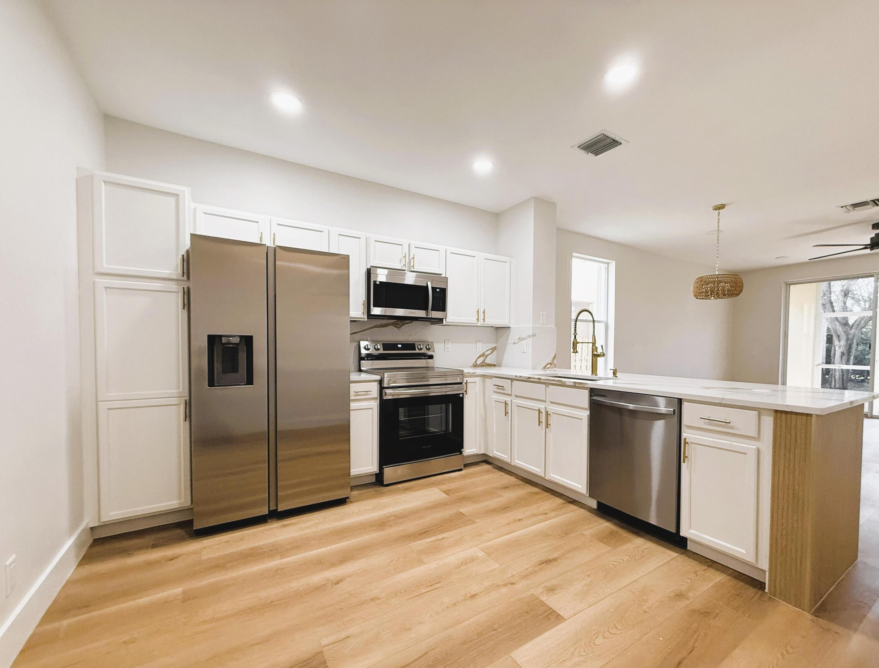 9767 PORTA LEONA Lane