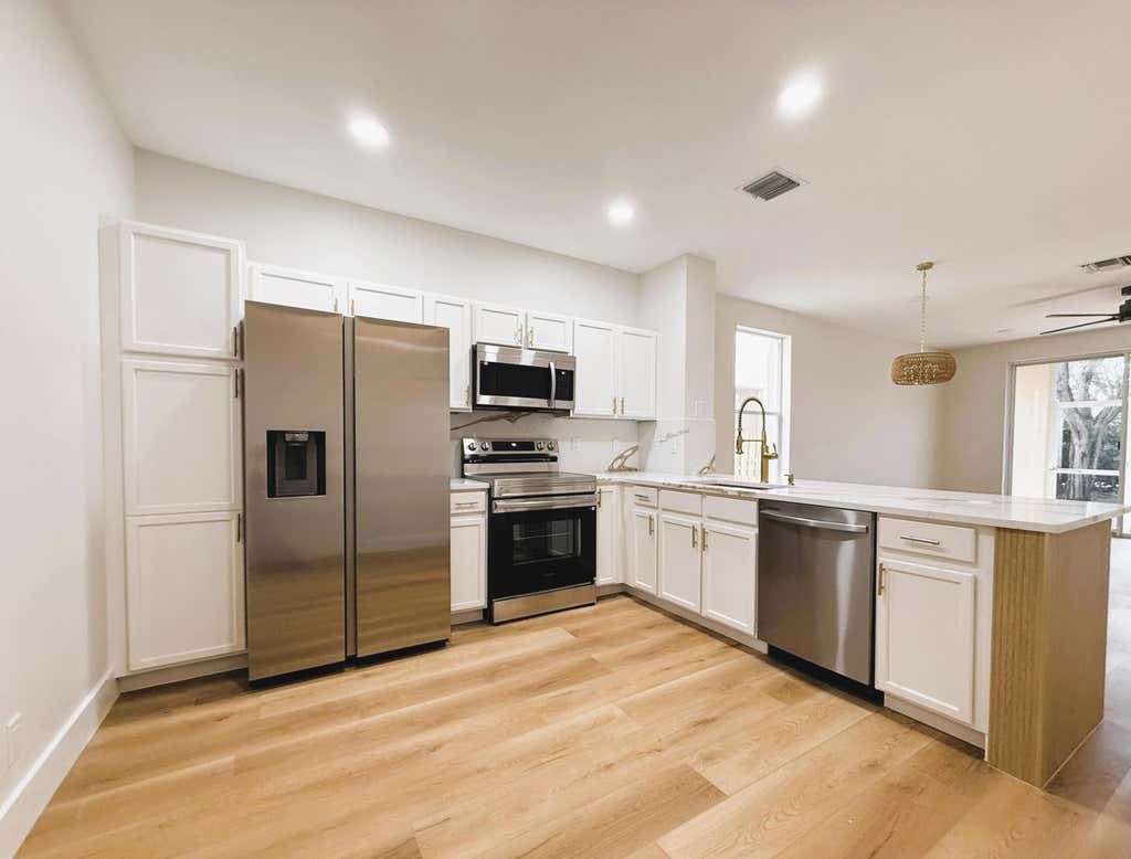 Photo of 9767 PORTA LEONA Lane, Boynton Beach, FL 33472 (MLS # B26056584)