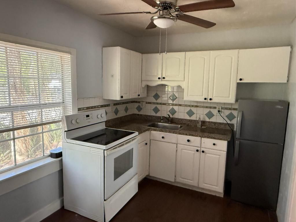 Photo of 701 S K Street #1, Lake Worth Beach, FL 33460 (MLS # R11123901)