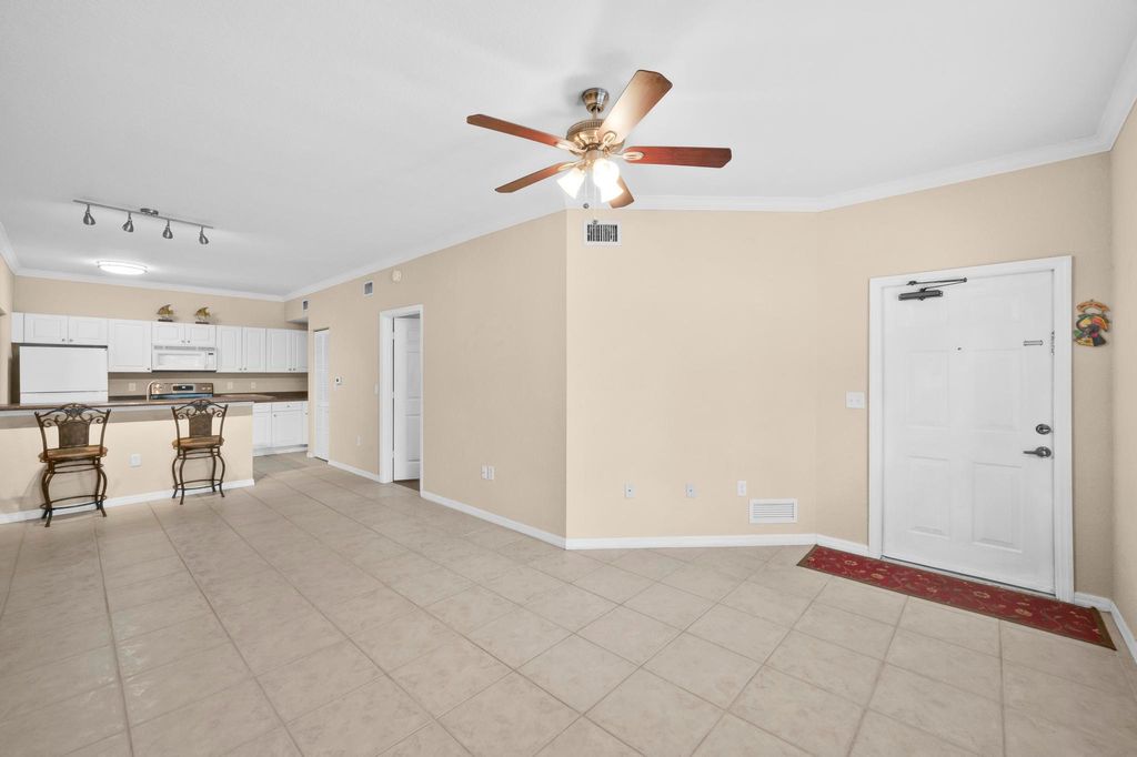 Photo of 390 SE Rogers Court, Stuart, FL 34994 (MLS # R11006161)