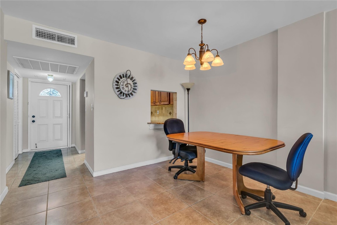 LIGHTHOUSE POINT PLAZA CO - Residential