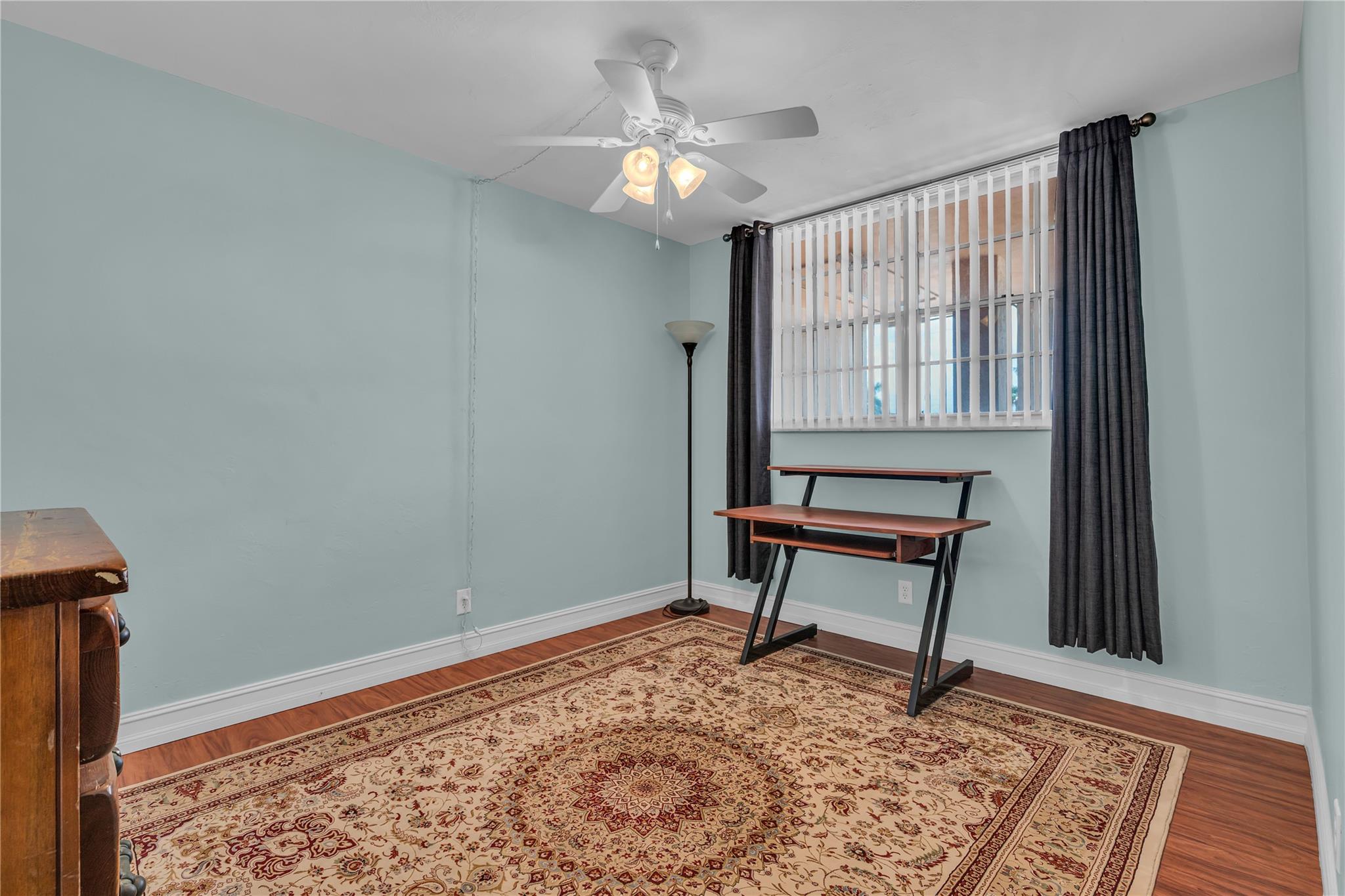 LIGHTHOUSE POINT PLAZA CO - Residential