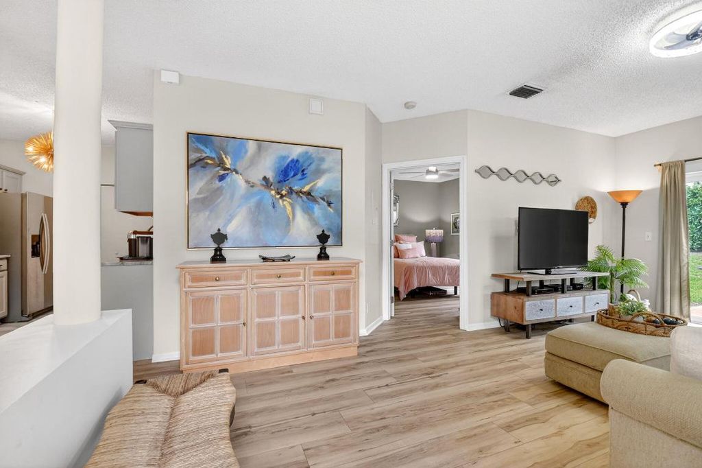 Photo of 9876 Kamena Circle #61, Boynton Beach, FL 33436 (MLS # R11158935)