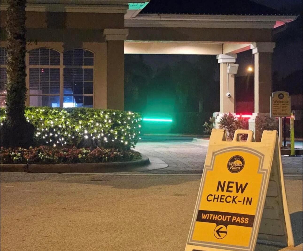 WYNDHAM PALMS CONDO - Residential Lease