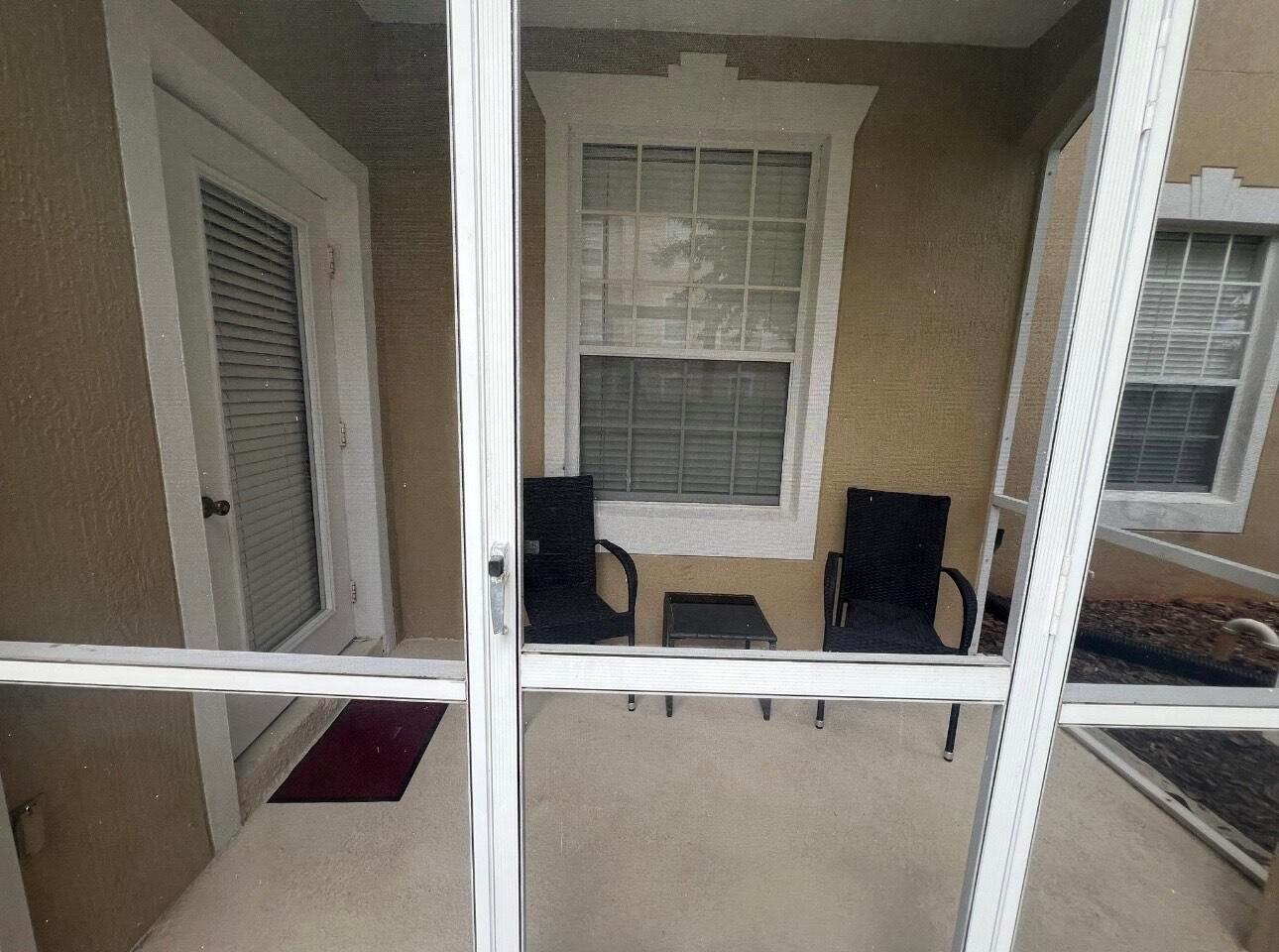 Located minutes away from Florida's popular resorts, attractions, shopping and dining hotspots. Enjoy the experience of resort-style living in the heart of the city. High-end home features upscale amenities like our resort-style pool. This condo is the closest near Disney World. AC is a year old. New stainless steel appliances and furniture. Windsor Palms is guard gated 24/7. Beautiful clubhouse with huge swimming pool with heated spa, tiki bar. 48 Seat cinema, arcade, pool tables. Has Sundry Shop on property for those who want to cook a meal but does not want to make a trip to the grocery store. Less than 2 miles you'll find water park, multiple mini golf courses and a public golf course. Windsor Palms is 3 miles distance from Disney parks.