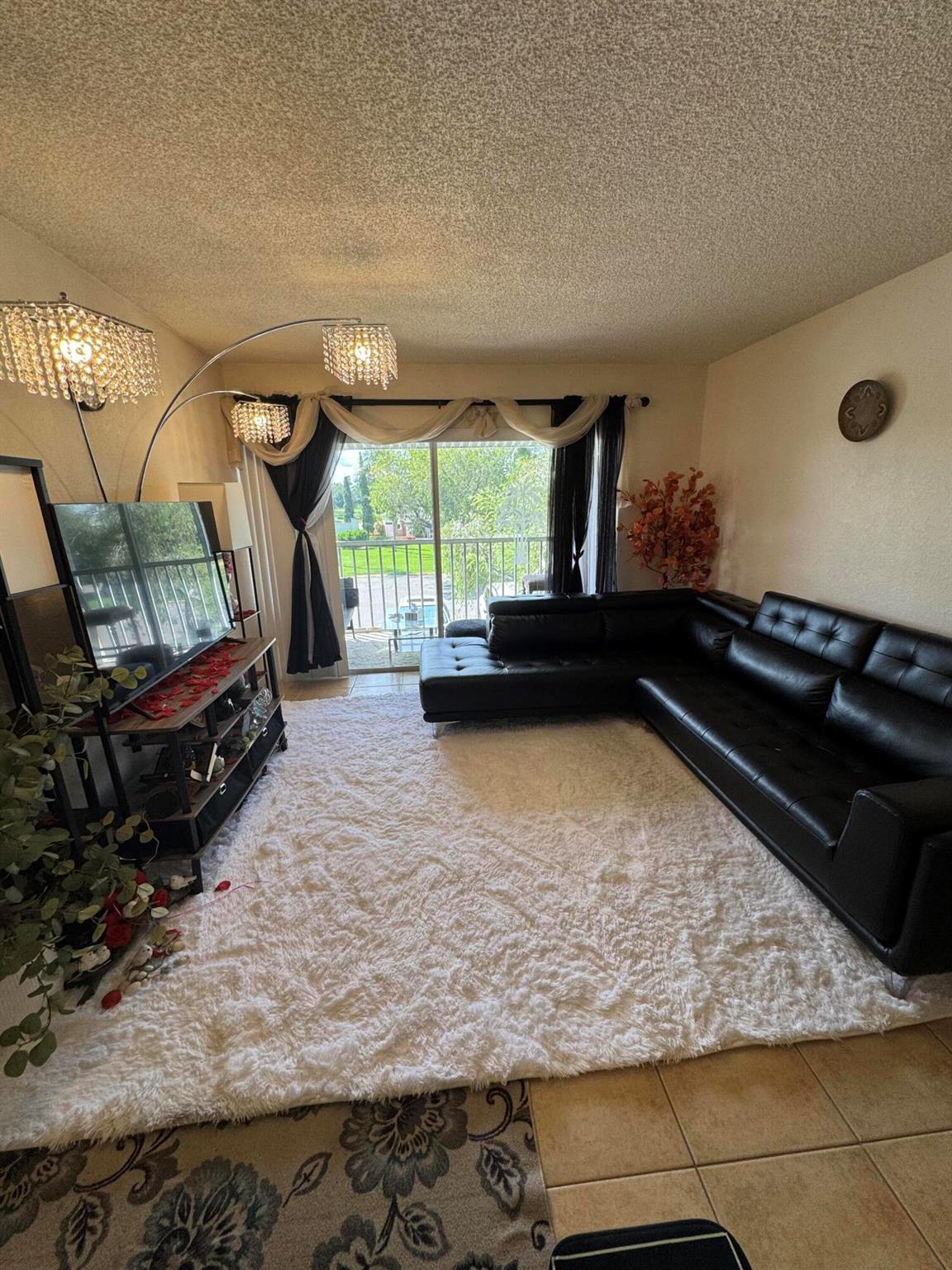 1500 SE Royal Green Circle 203, Port St Lucie, FL, 34952/$188,000 1 1500 SE Royal Green Circle 203