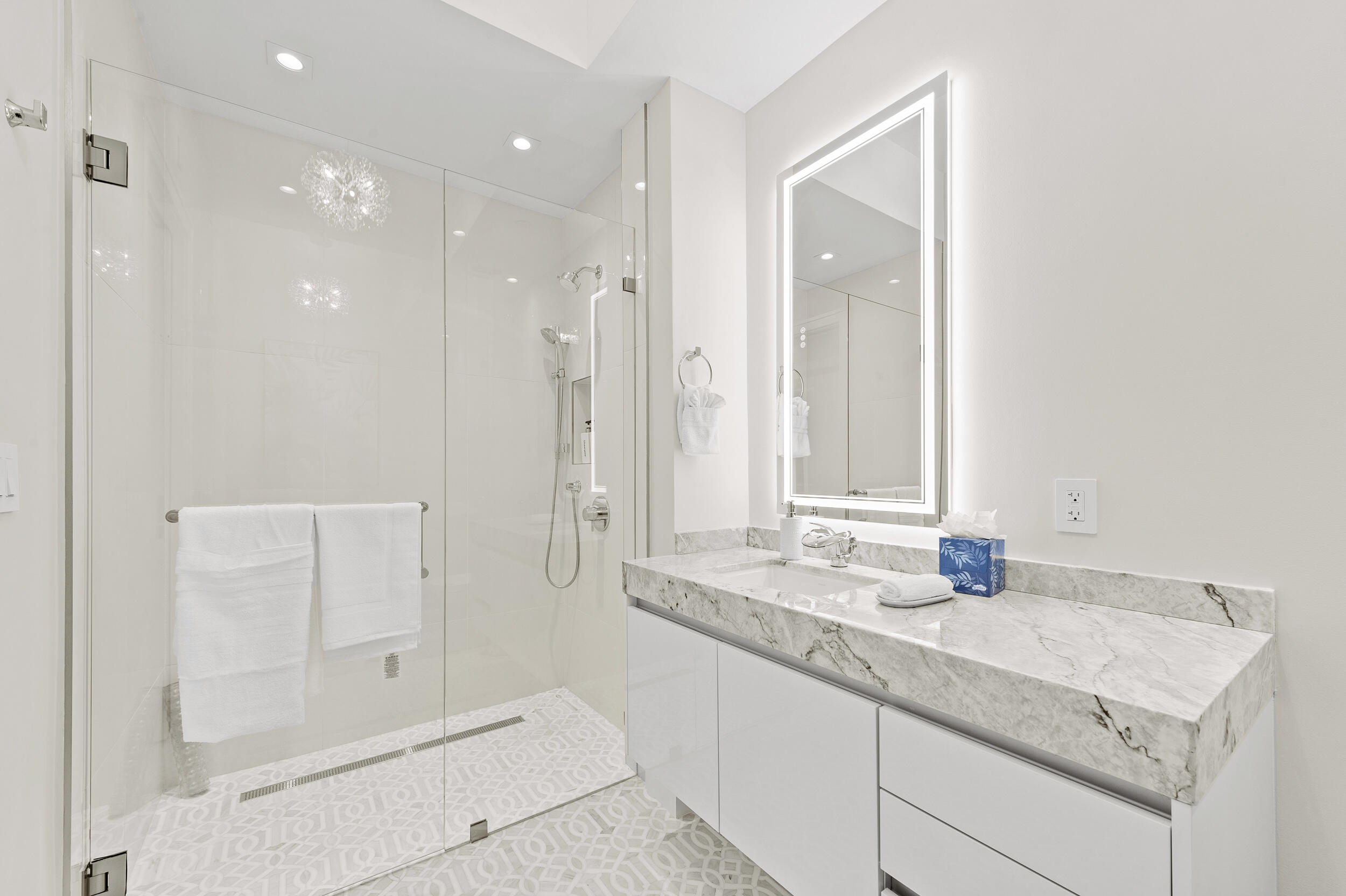 AMRIT OCEAN RESORT CONDO - Residential Lease