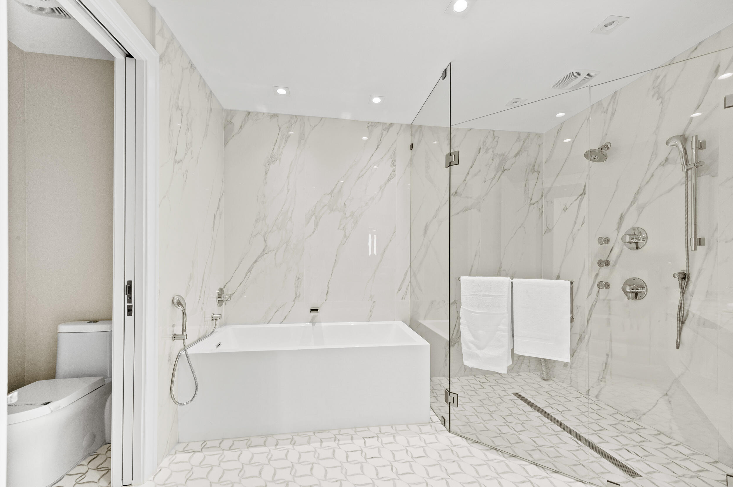 AMRIT OCEAN RESORT CONDO - Residential Lease