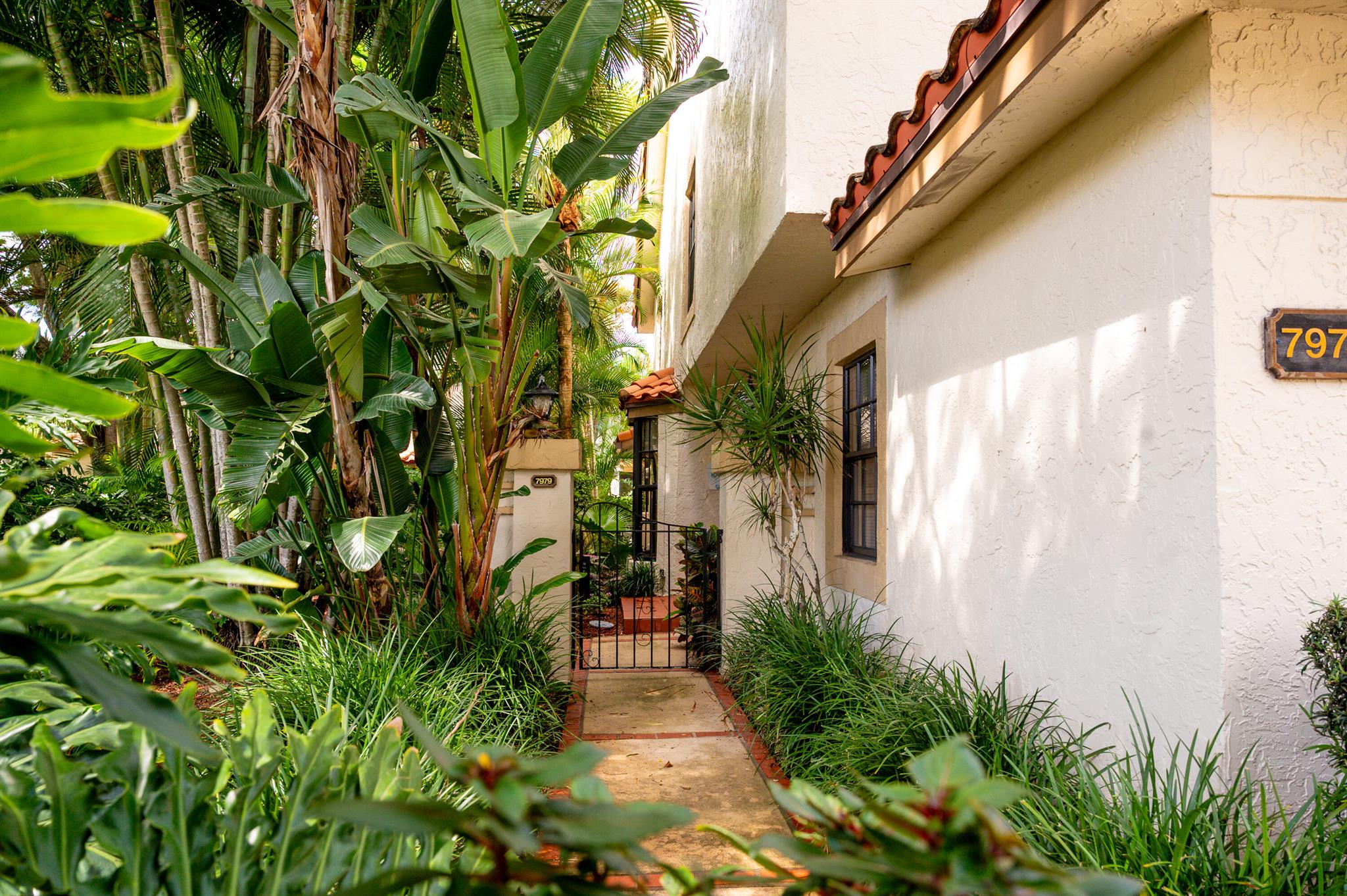 7979 La Mirada Drive