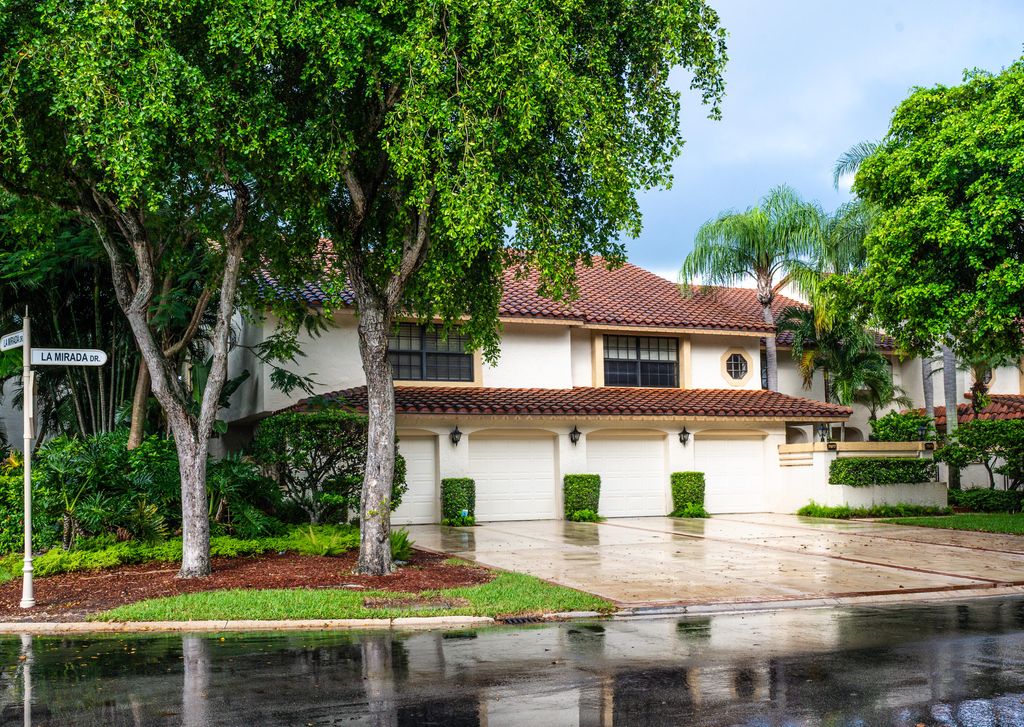 Photo of 7979 La Mirada Drive, Boca Raton, FL 33433 (MLS # R11127535)