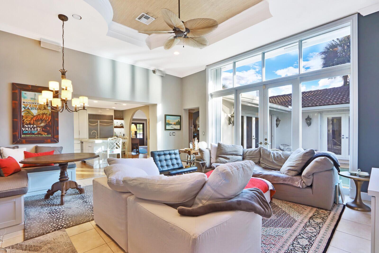 Jupiter Inlet Beach Colon - Residential