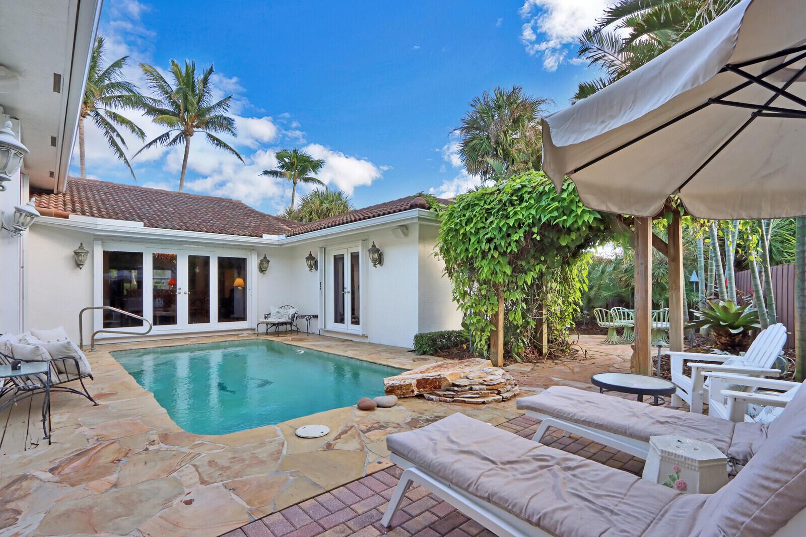 Jupiter Inlet Beach Colon - Residential