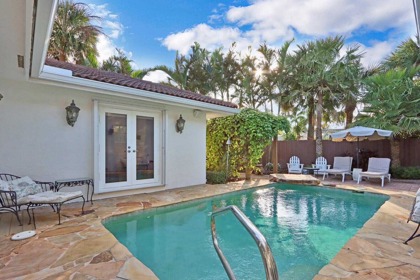 Jupiter Inlet Beach Colon - Residential