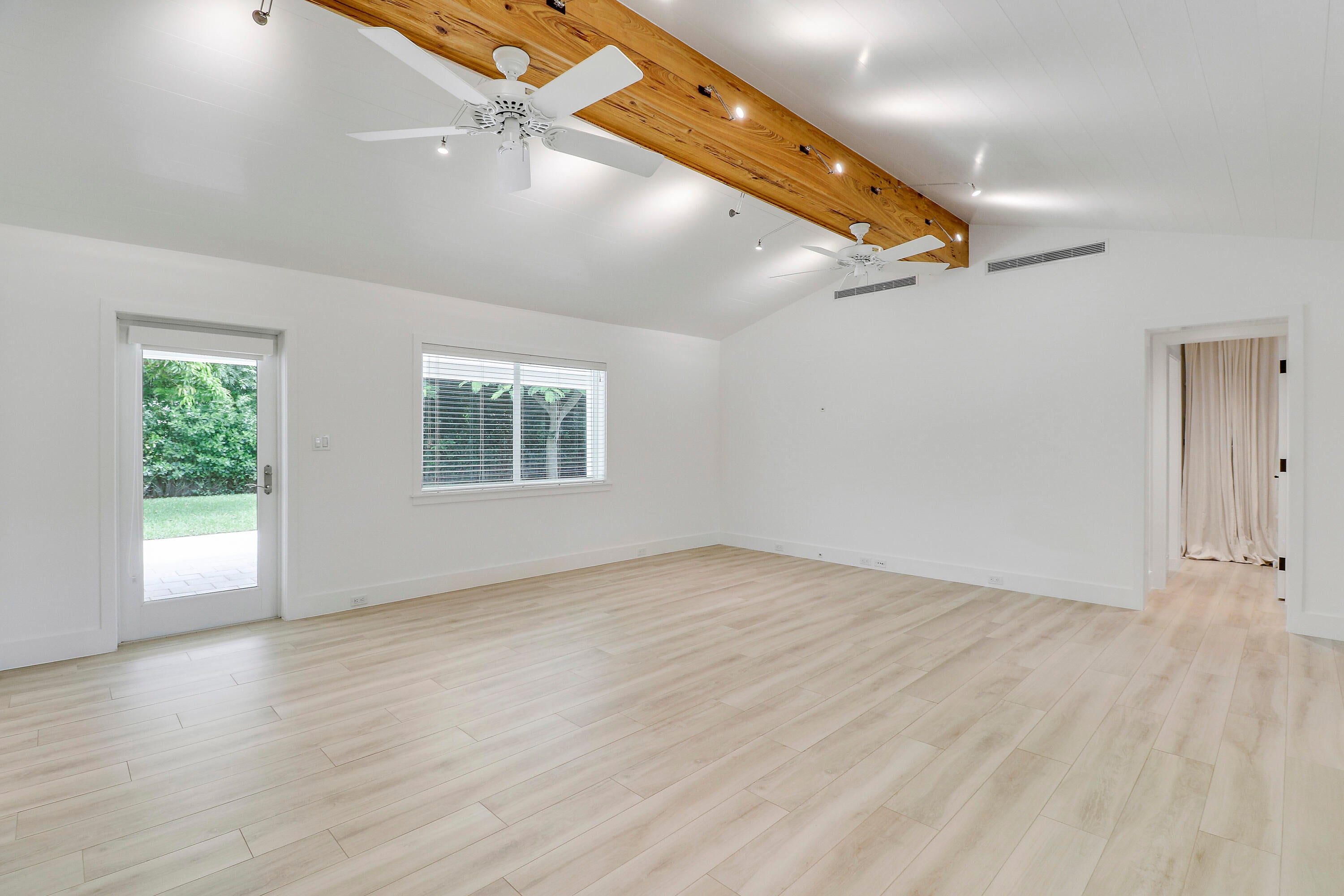 2665 Oak Drive