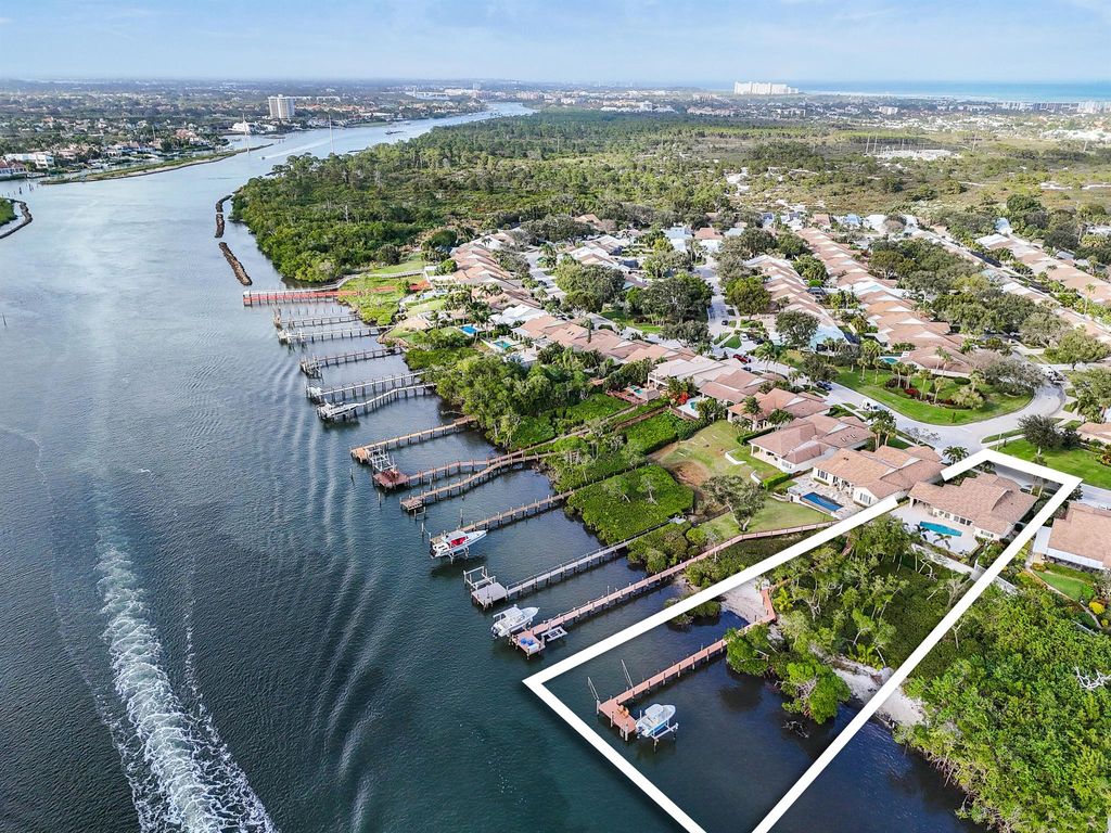 Photo of 336 River Edge Road, Jupiter, FL 33477 (MLS # R11047889)