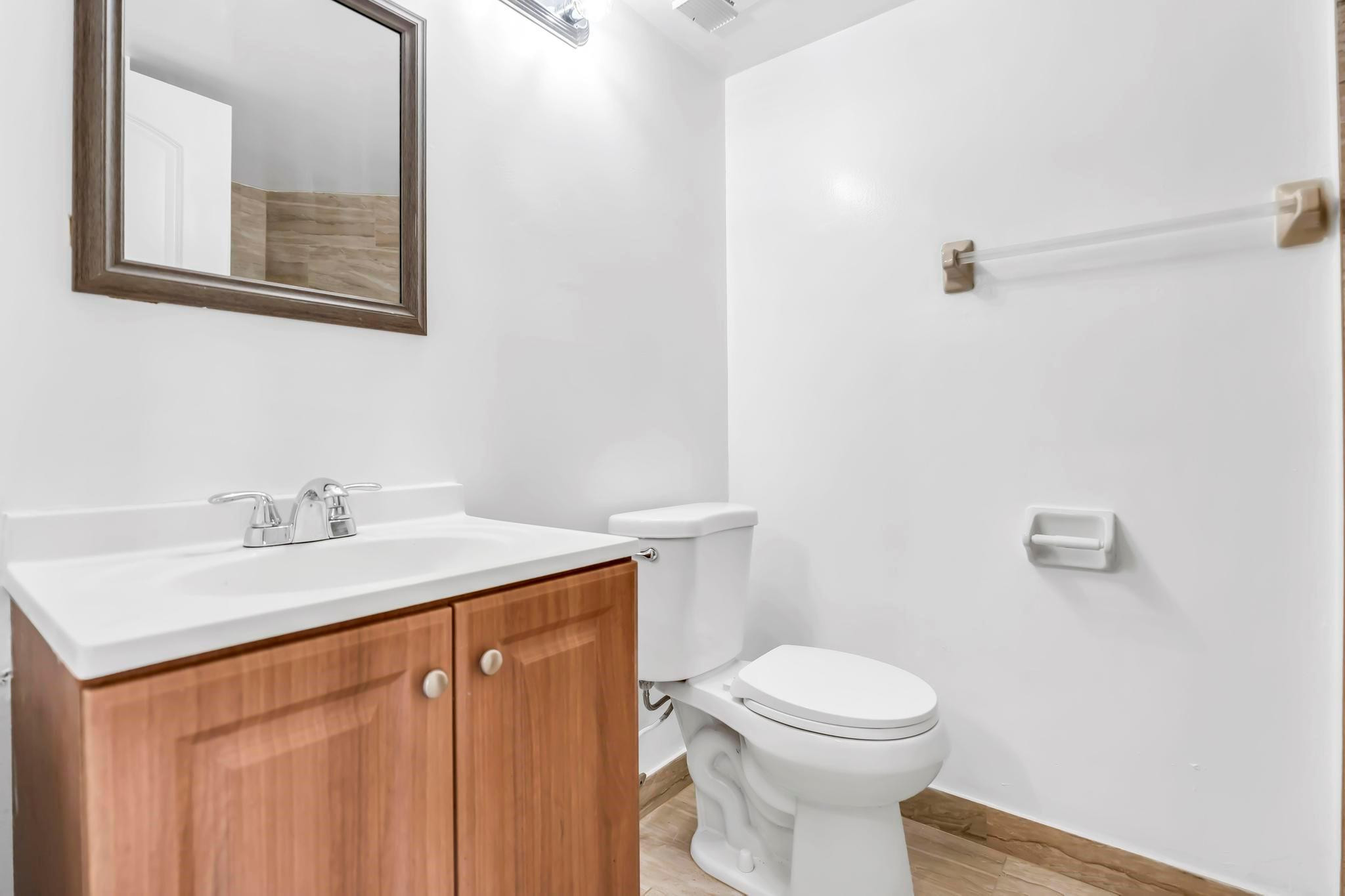 LAKE POINTE CONDOMINIUM N - Residential