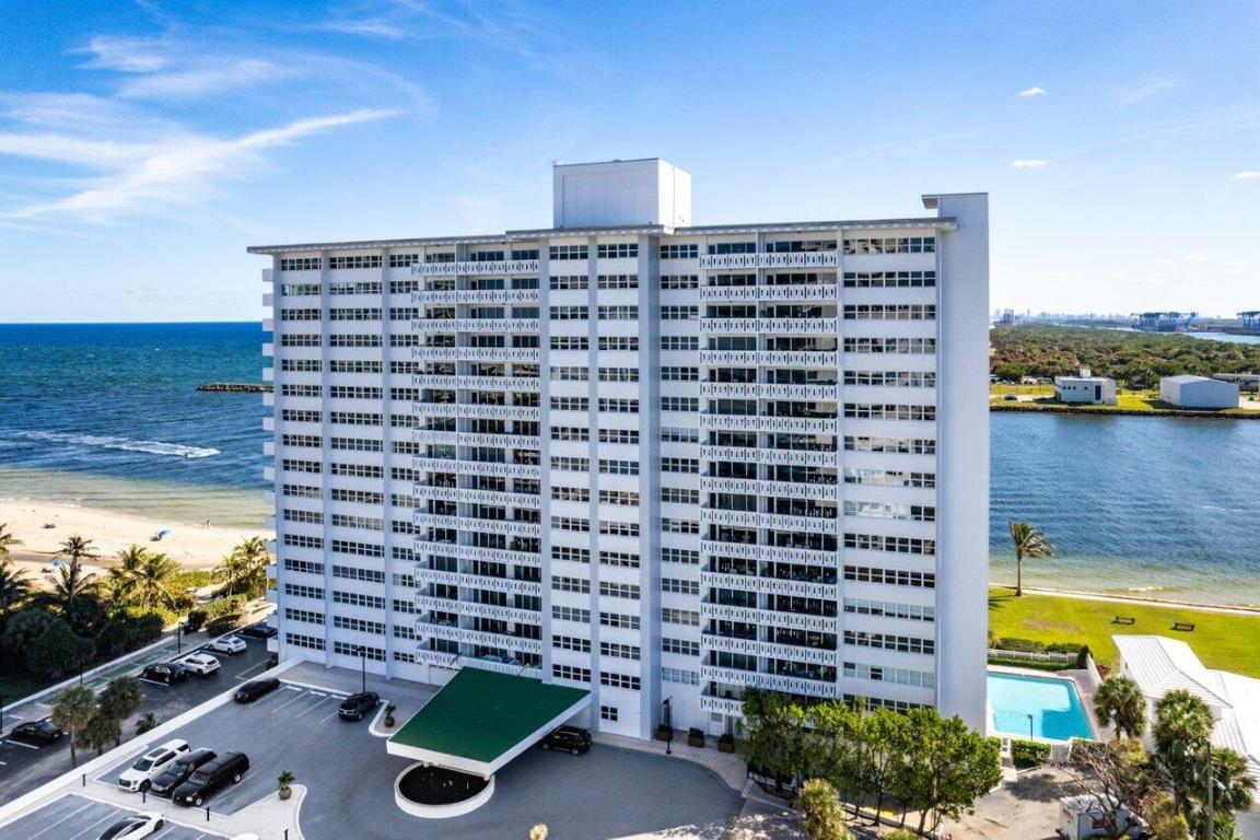 SKY HARBOUR EAST CONDO - Residential