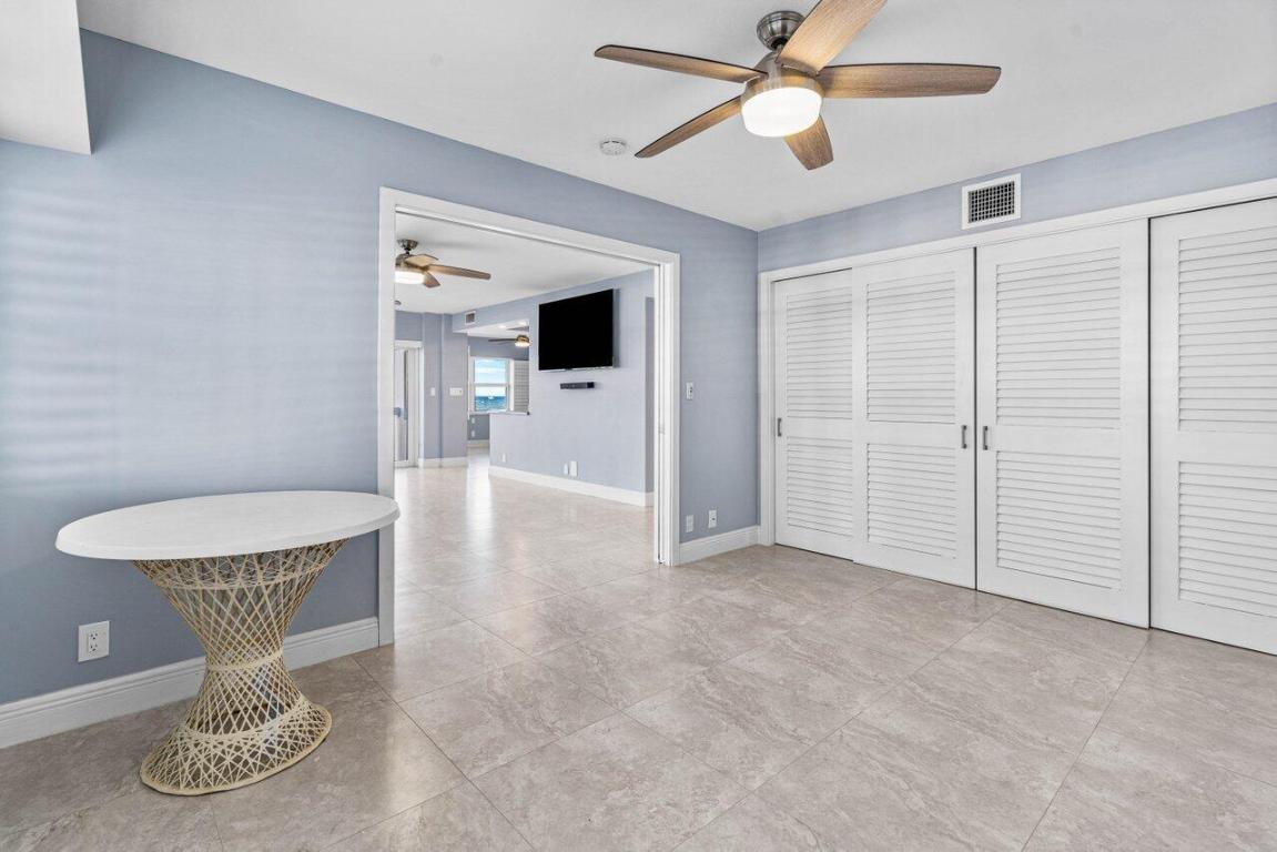 SKY HARBOUR EAST CONDO - Residential