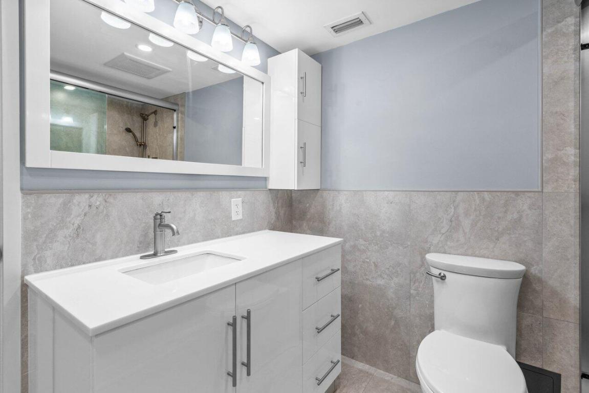 SKY HARBOUR EAST CONDO - Residential