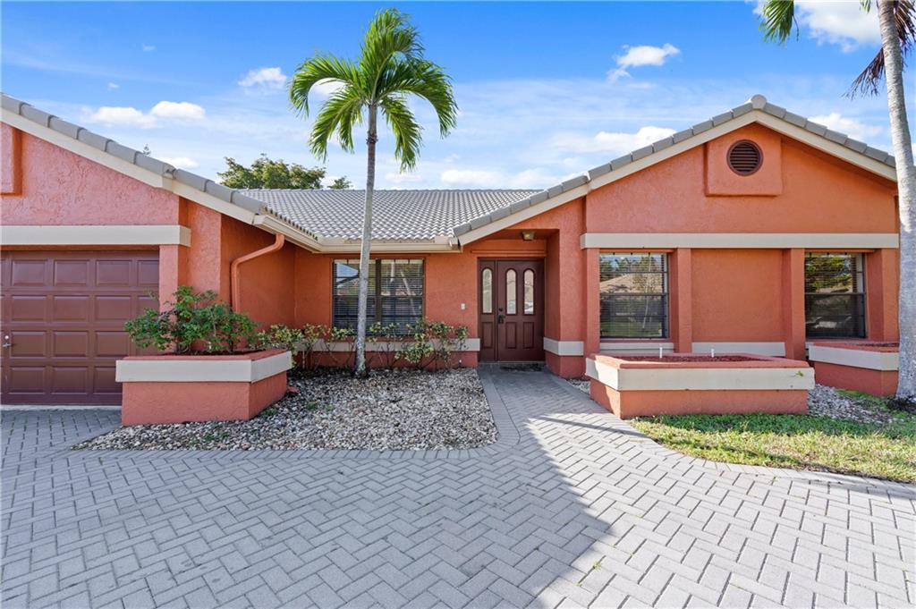 Pine Landing/Cypress Run - Residential