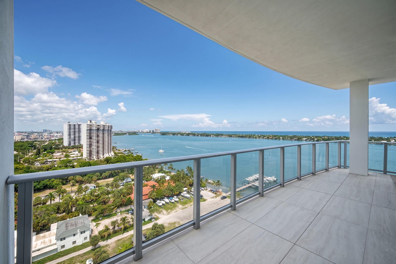 4714 N Flagler Drive 904