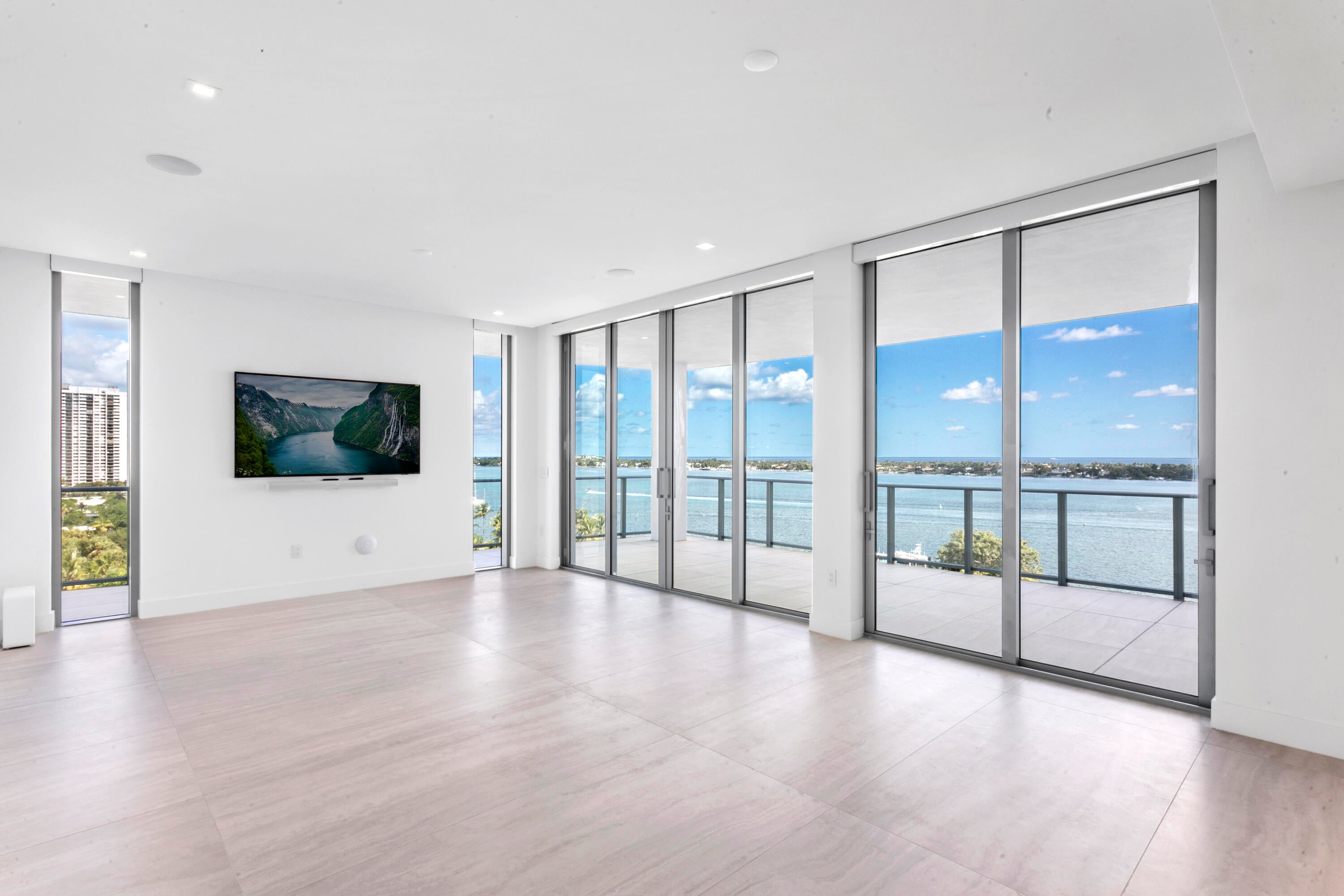 4714 N Flagler Drive 904
