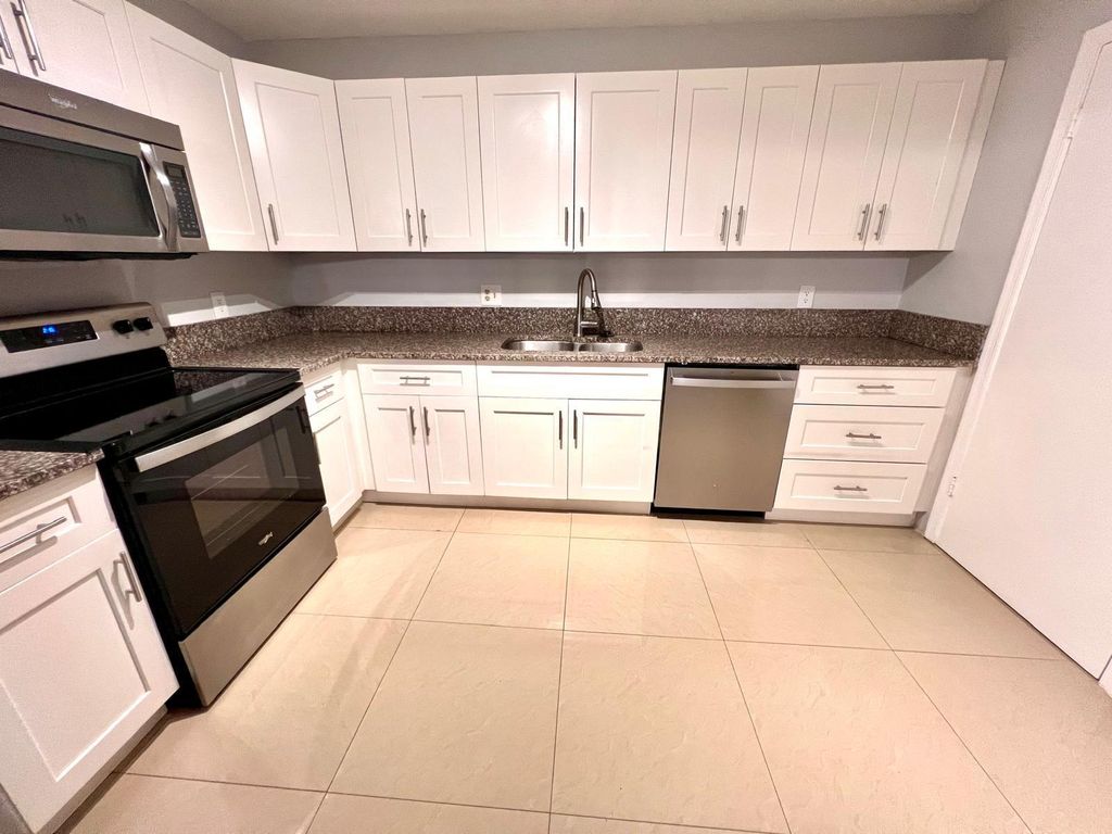 Photo of 8113 Ambach Way #28a, Hypoluxo, FL 33462 (MLS # R11042269)