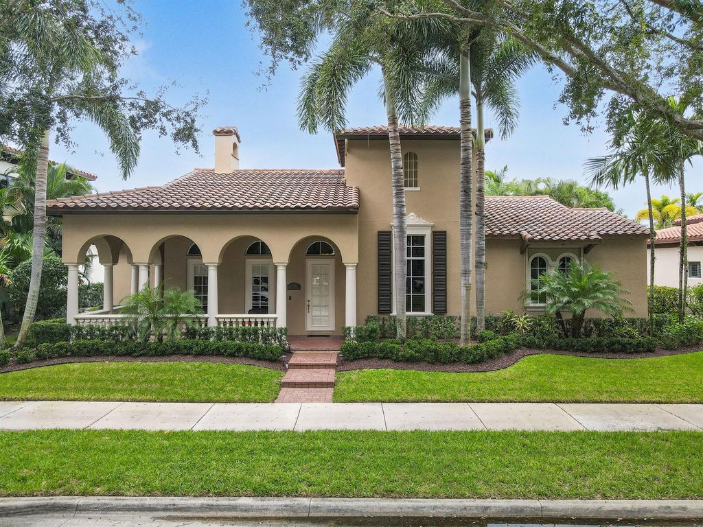 Photo of 116 Valencia Boulevard, Jupiter, FL 33458 (MLS # R10926853)