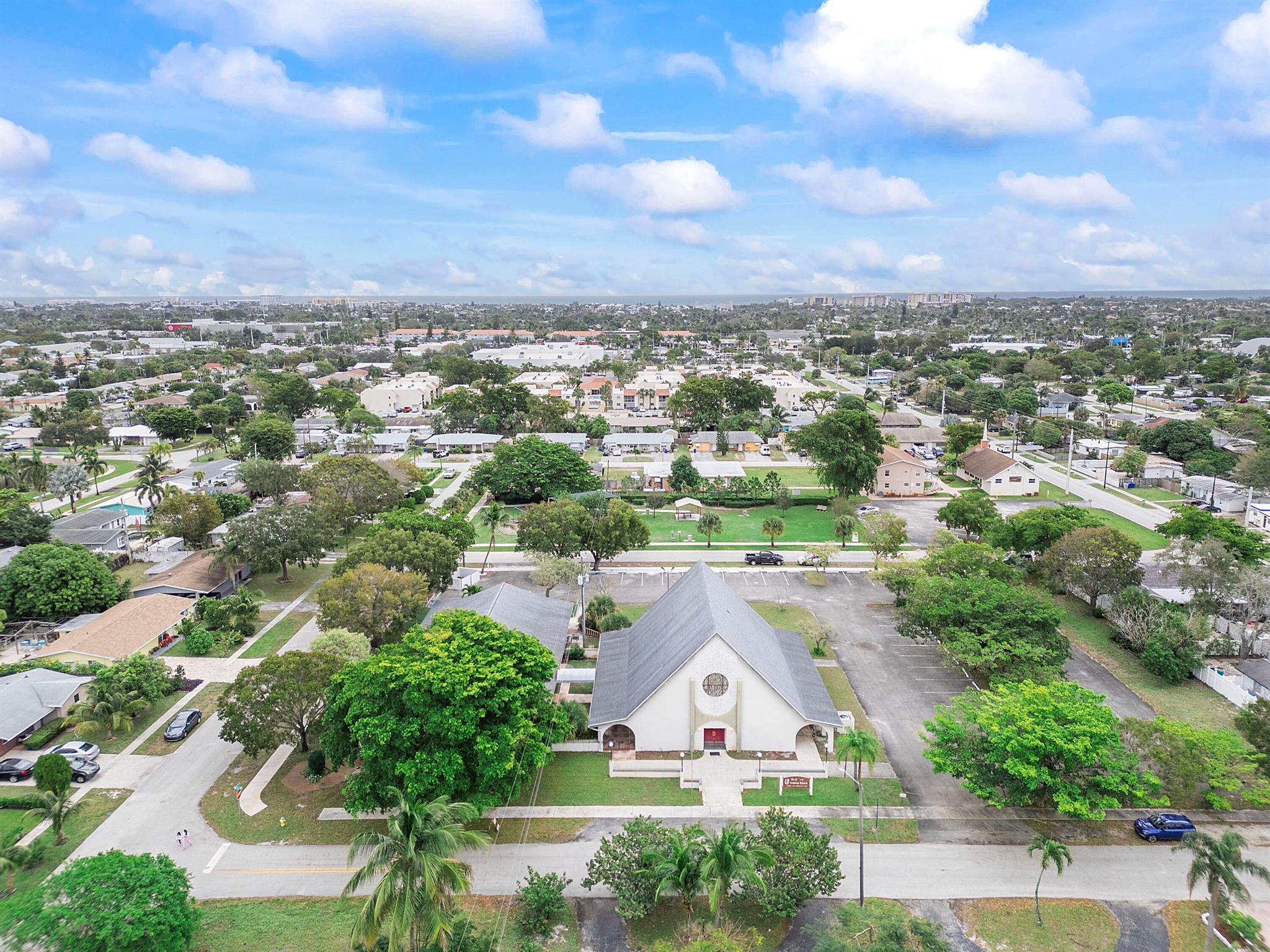 FAIRLAWN 1ST ADD - Commercial Sale