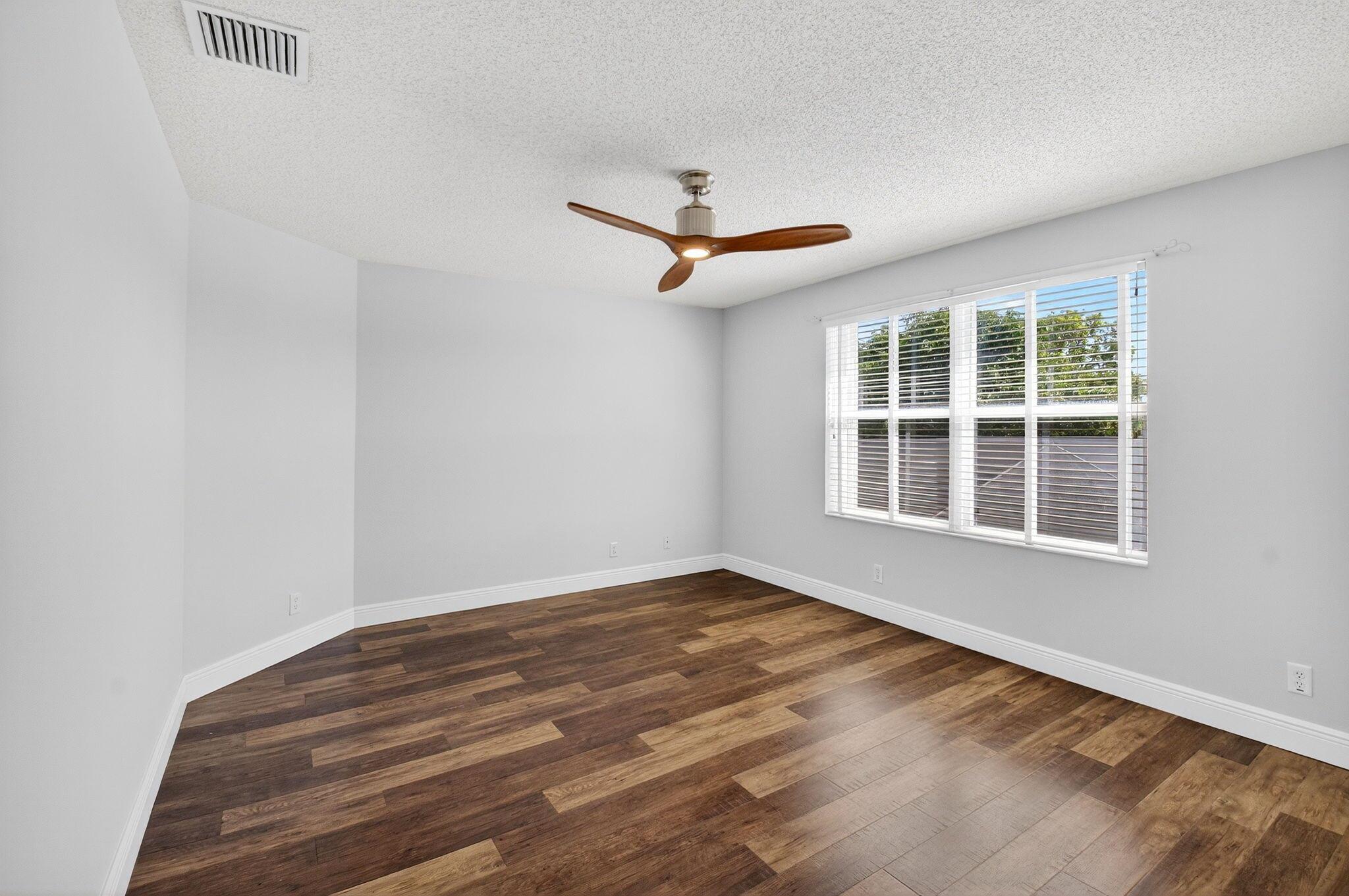 SPINNAKER BAY AT LAKE CHA - Residential Lease