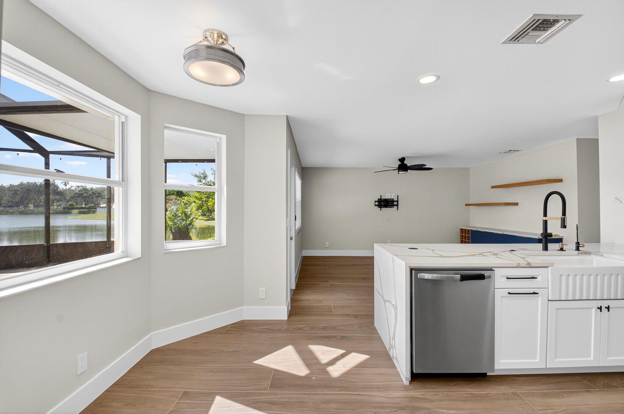 SPINNAKER BAY AT LAKE CHA - Residential Lease