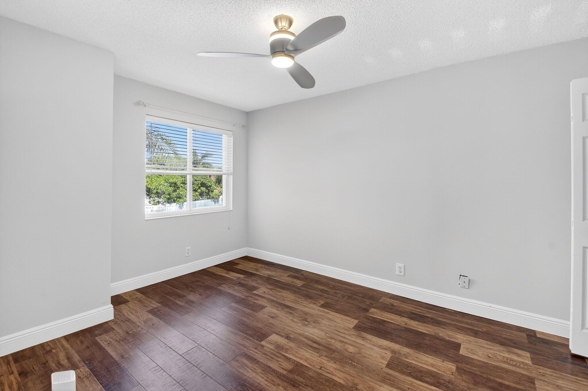 SPINNAKER BAY AT LAKE CHA - Residential Lease