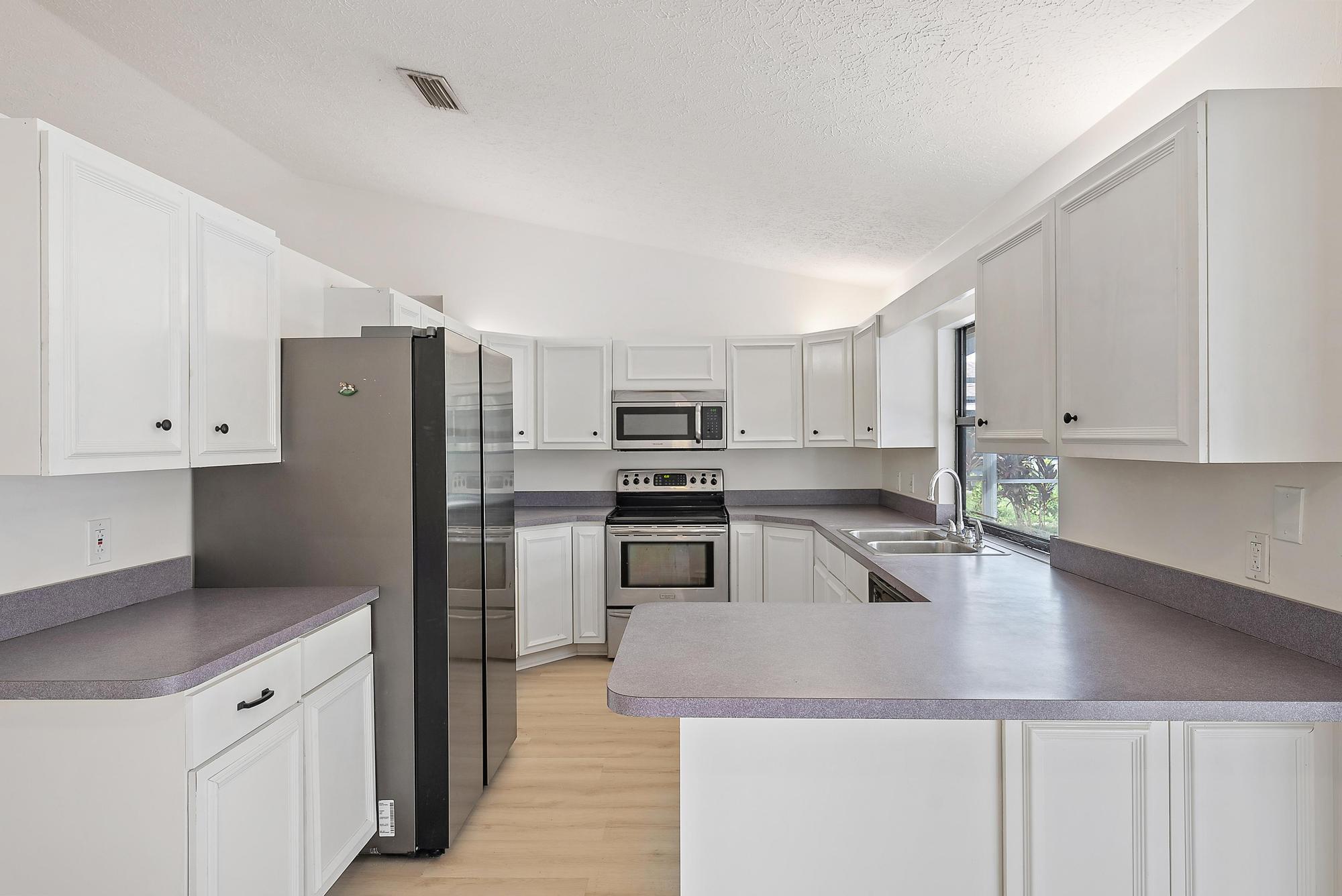 PORT ST LUCIE SECTION 2 - Residential