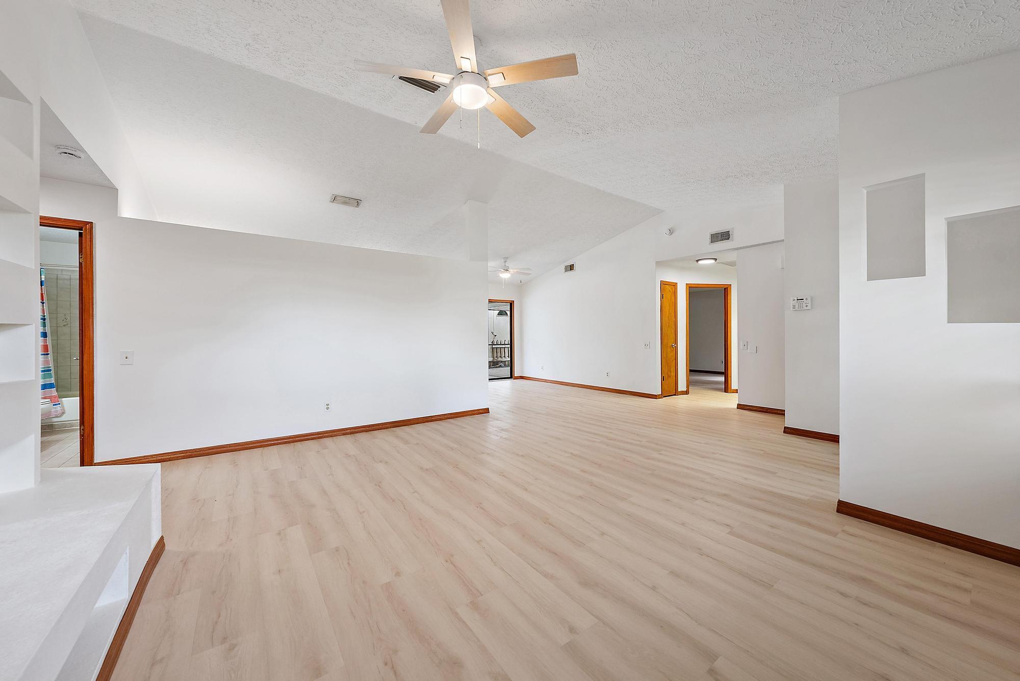 PORT ST LUCIE SECTION 2 - Residential